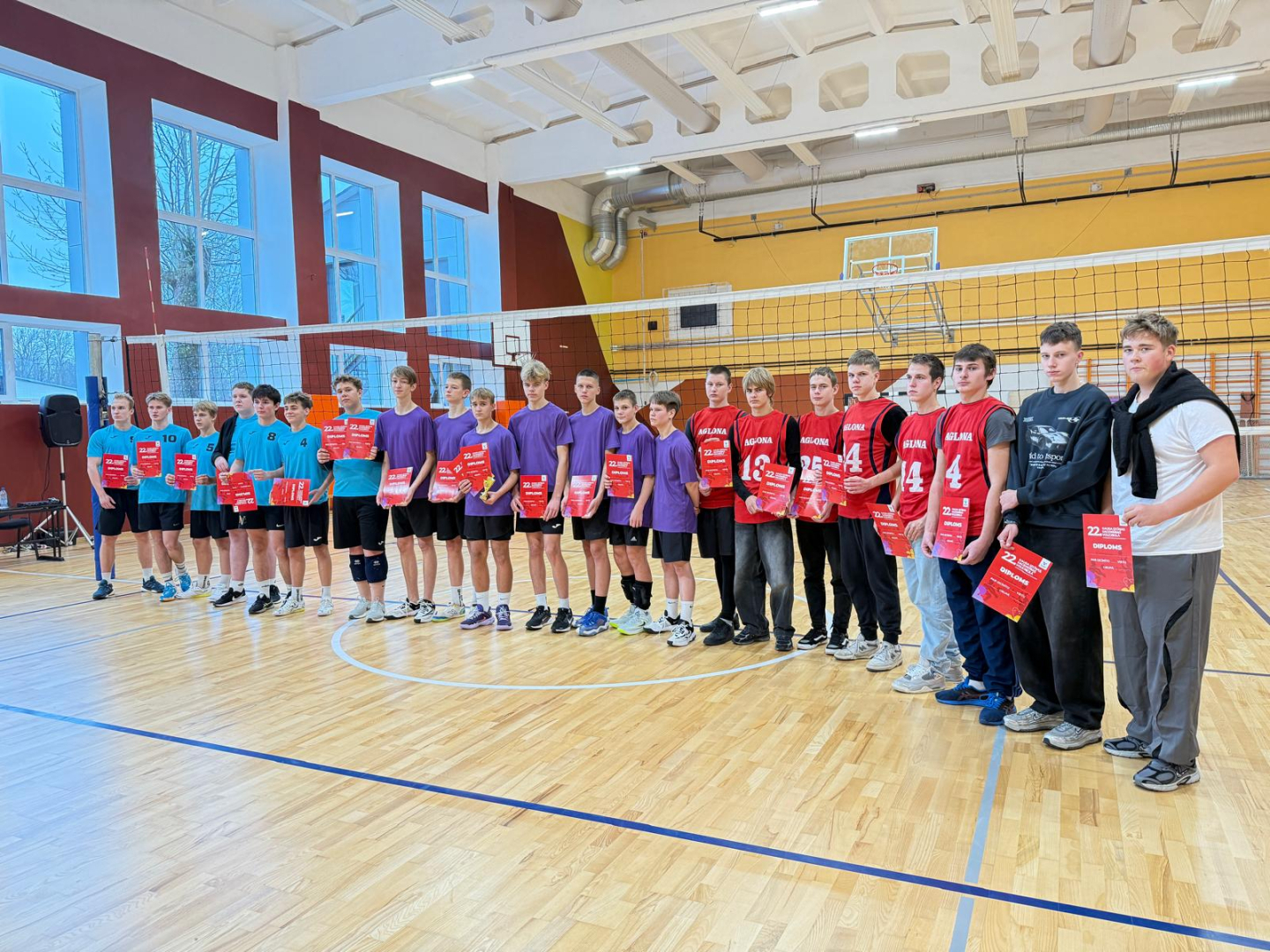 20. un 26. novembrī norisinājās 22. kausa izcīņa Preiļu skolu komandām volejbolā 