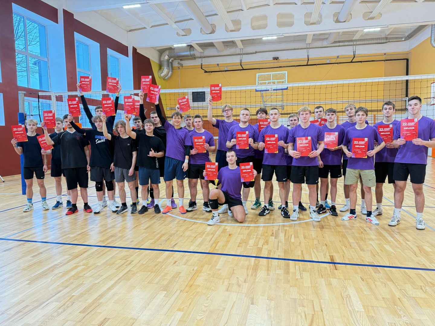 20. un 26. novembrī norisinājās 22. kausa izcīņa Preiļu skolu komandām volejbolā 