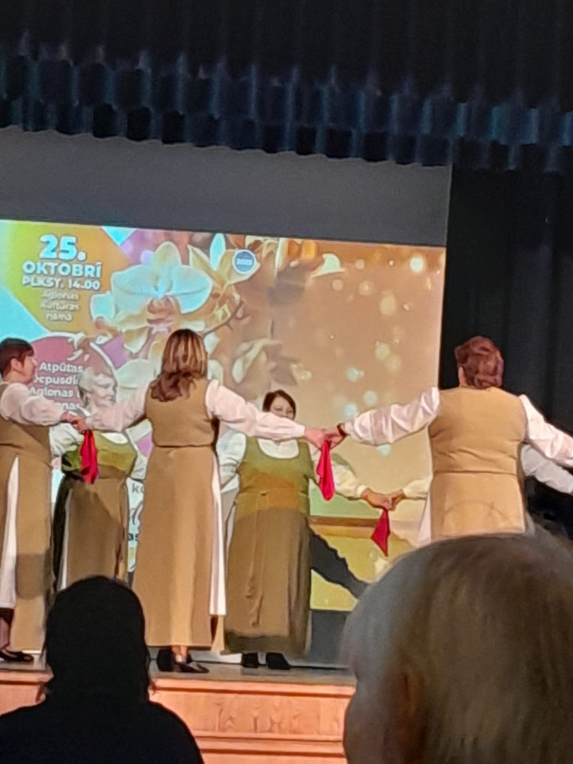 SAC “Aglona” klienti viesojas deju kolektīva “Orhideja” 10 gadu jubilejas koncertā