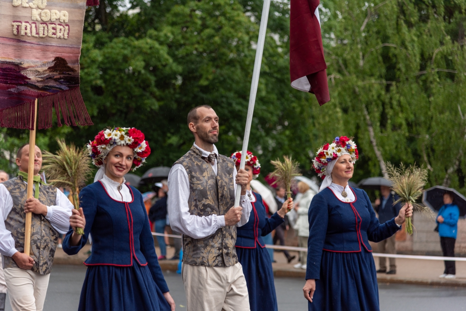 Dziesmu un deju svētku dalībnieku gājiens “Novadu dižošanās”