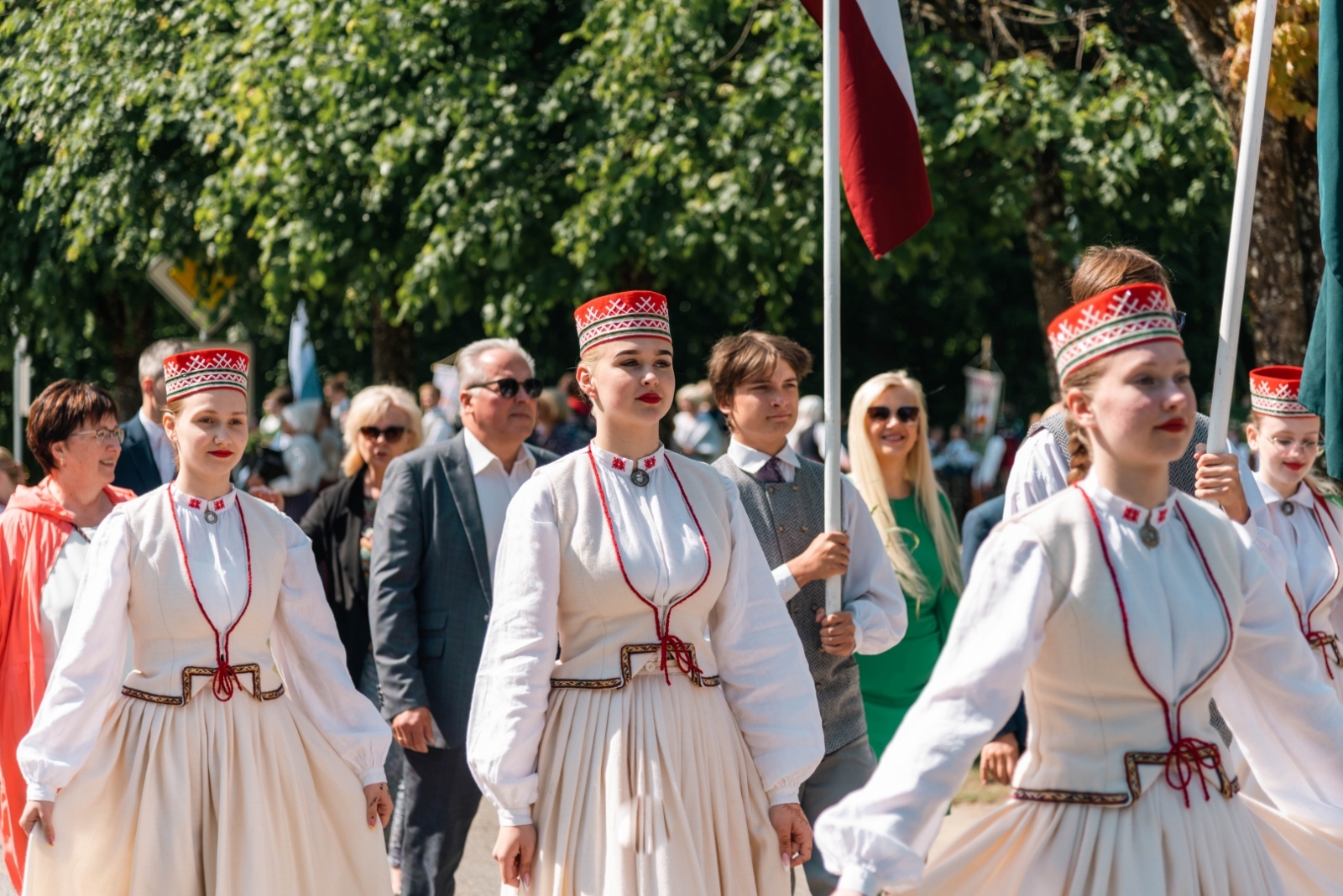 24. tautas deju festivāls “Latvju bērni danci veda” Preiļos un Jūrmalā