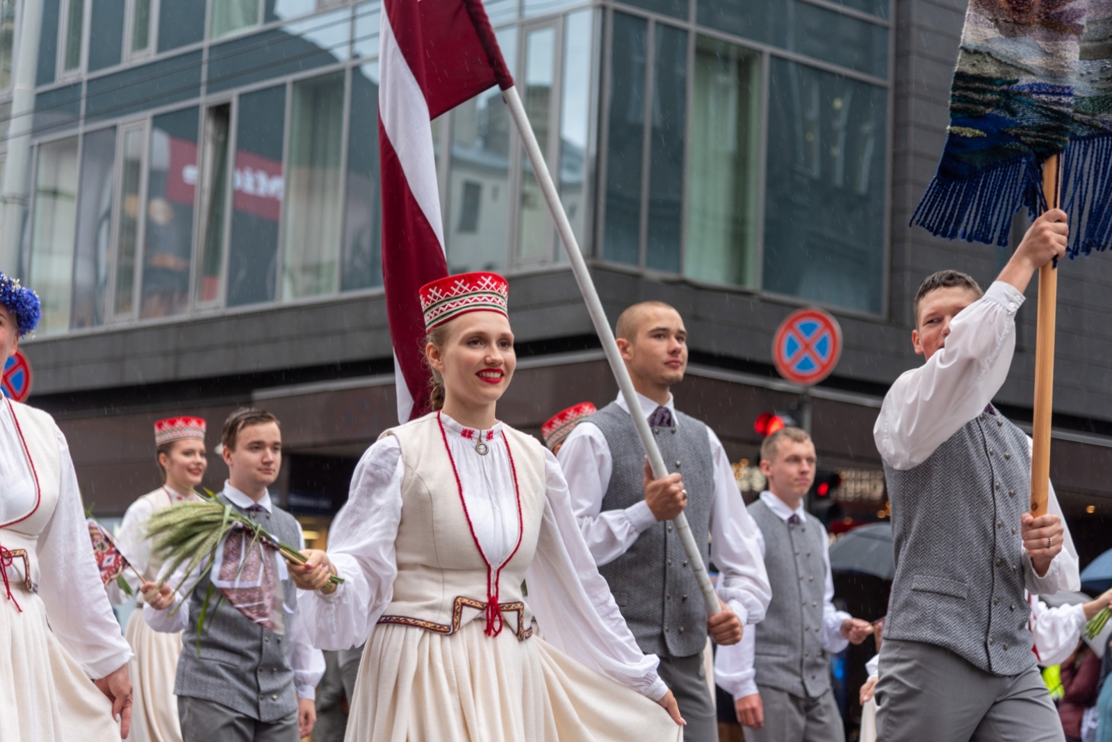 Dziesmu un deju svētku dalībnieku gājiens “Novadu dižošanās”