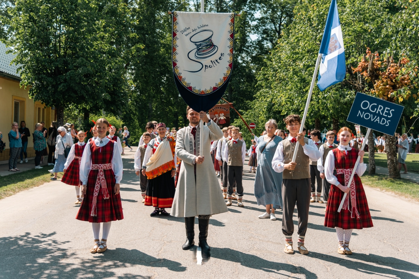 24. tautas deju festivāls “Latvju bērni danci veda” Preiļos un Jūrmalā