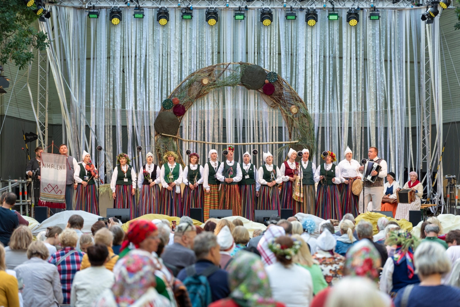 Folkloras diena “Tīra spēle. Gods. Godi. Godīgums.”