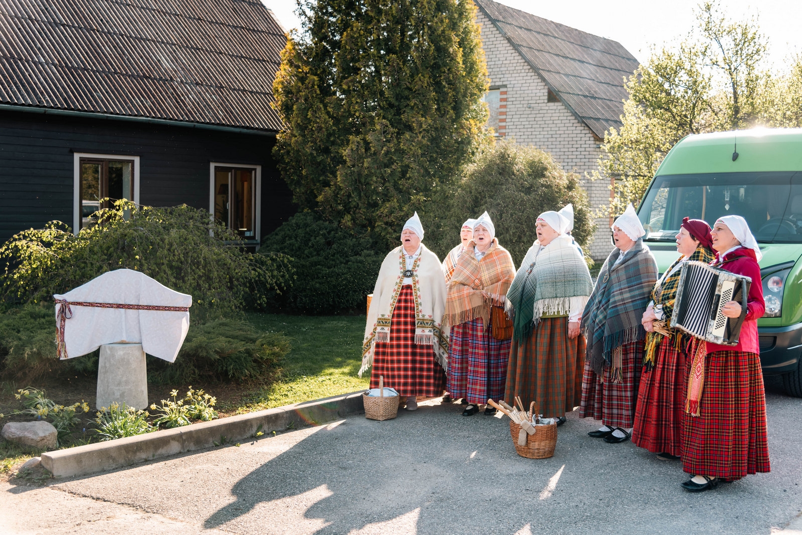 Polikarpam Čerņavskim - 100