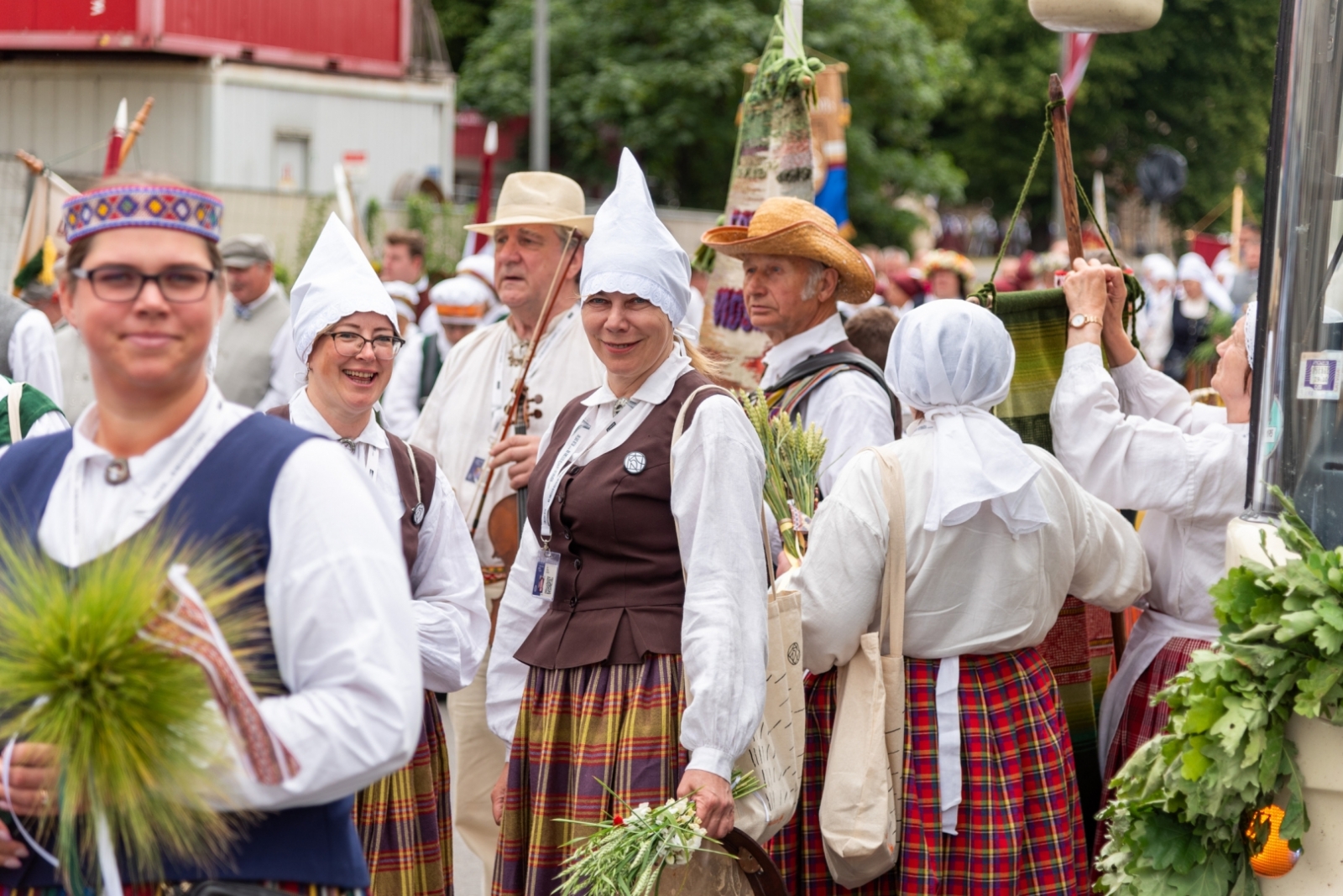 Dziesmu un deju svētku dalībnieku gājiens “Novadu dižošanās”