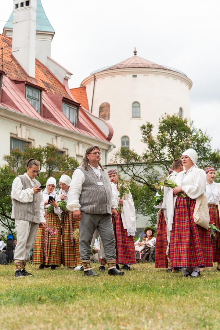 Dziesmu un deju svētku dalībnieku gājiens “Novadu dižošanās”
