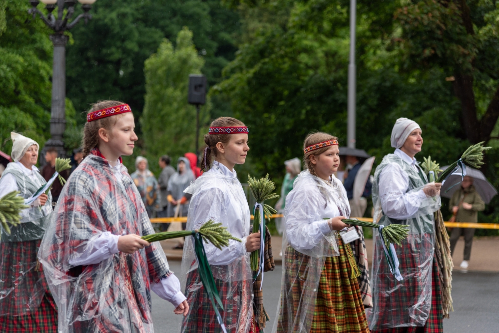 Dziesmu un deju svētku dalībnieku gājiens “Novadu dižošanās”