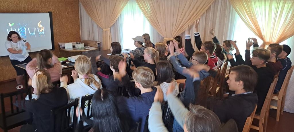 Noslēgušās Latgales jauniešu-līderu apmācības “Ar stiprām saknēm Latvijā un Eiropā”