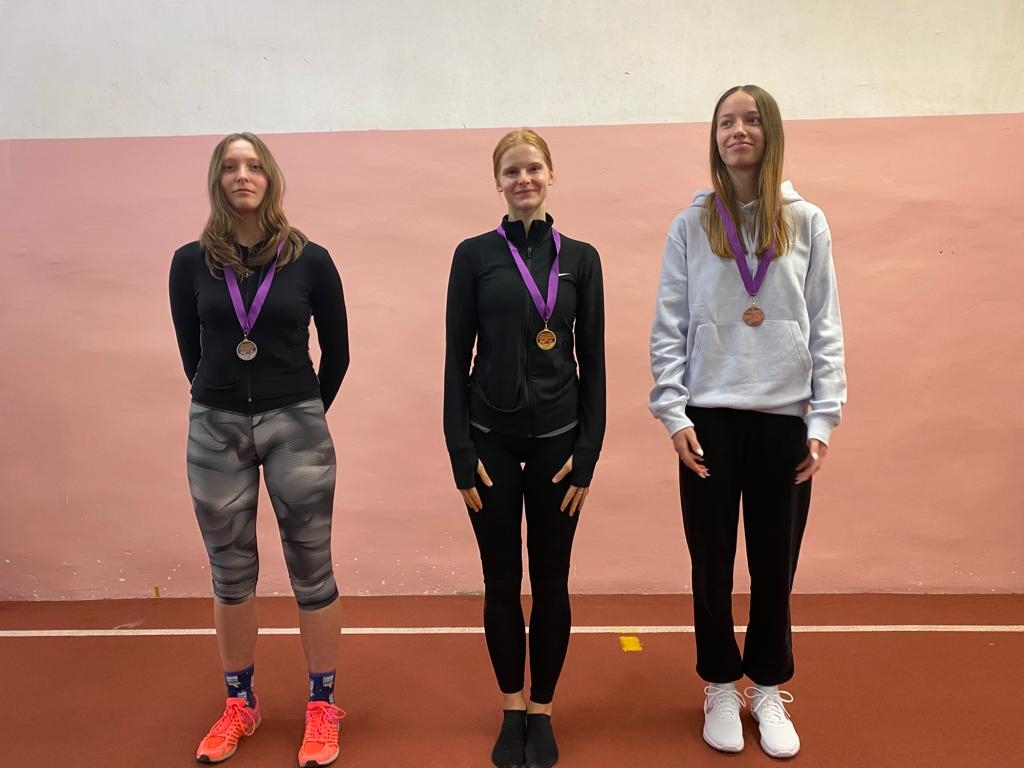 Preiļu novada sportistiem Ziemas čempionātā vieglatlētikā izcīnītas 33 godalgas