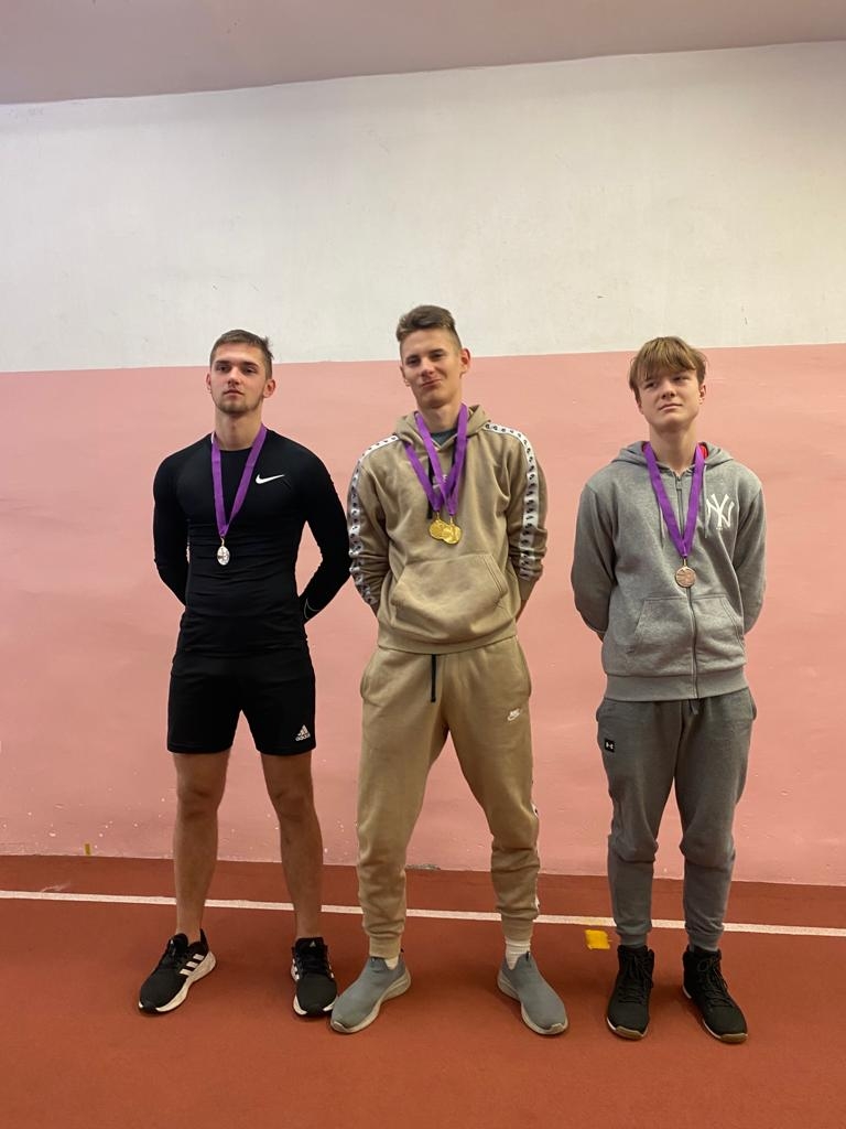 Preiļu novada sportistiem Ziemas čempionātā vieglatlētikā izcīnītas 33 godalgas