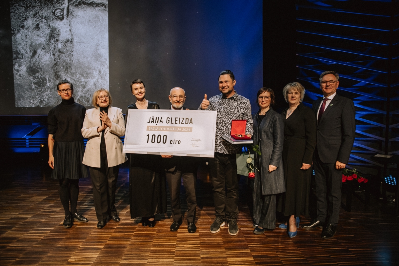 Latgales vēstniecībā GORS aizvadīta godalgas “Jāņa Gleizda balva fotogrāfijā 2024” pasniegšanas ceremonija