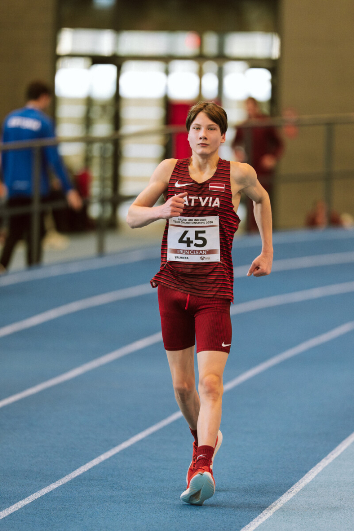 Preiļu novada Bērnu un jauniešu sporta skolas vieglatlēti startē Latvijas valsts U-18 izlasē
