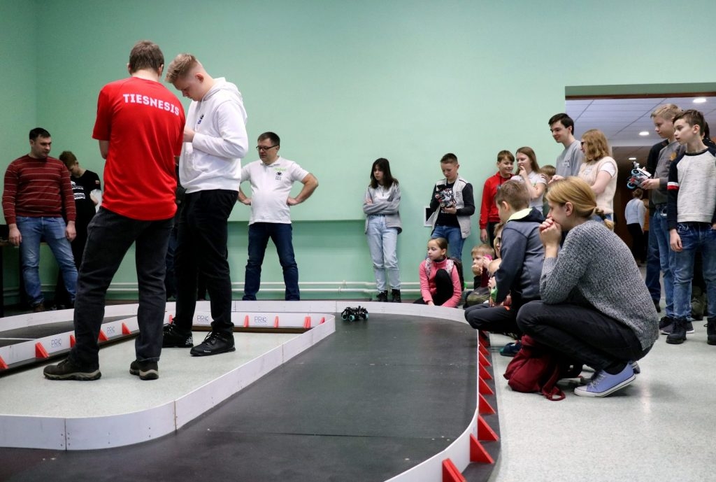 Aizvadīts 15. Latvijas robotikas čempionāta 5. Preiļu robotikas čempionāta posms