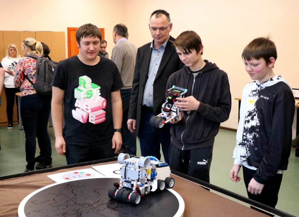 Aizvadīts 15. Latvijas robotikas čempionāta 5. Preiļu robotikas čempionāta posms