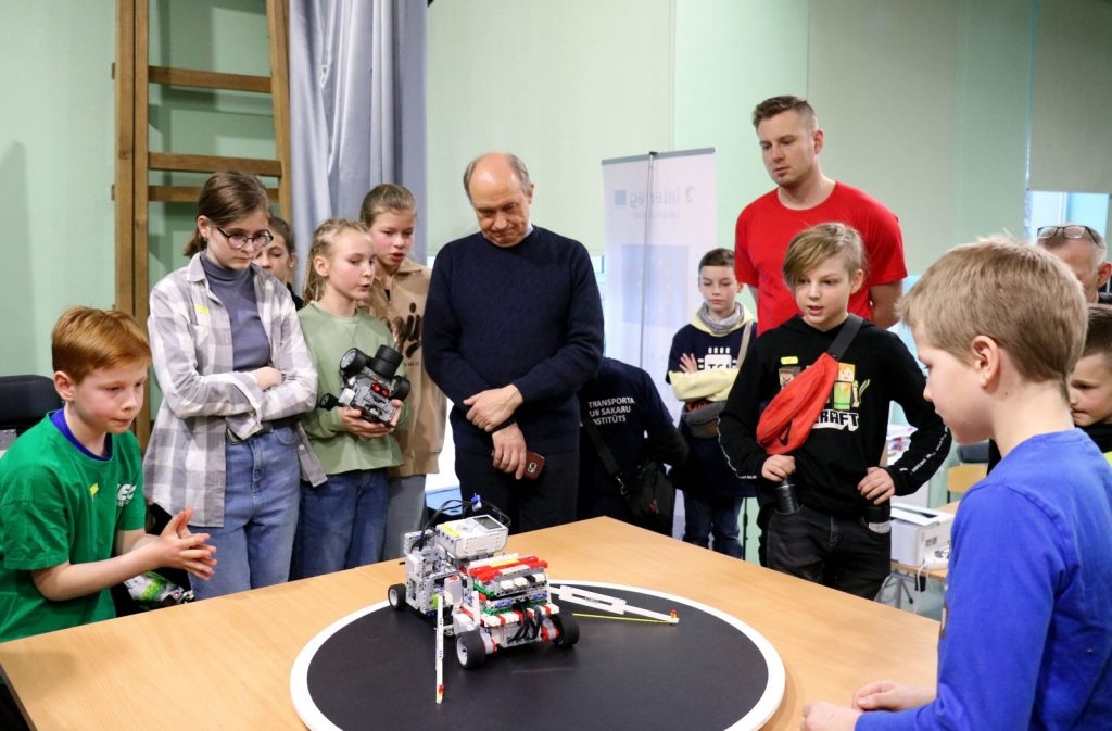 Aizvadīts 15. Latvijas robotikas čempionāta 5. Preiļu robotikas čempionāta posms