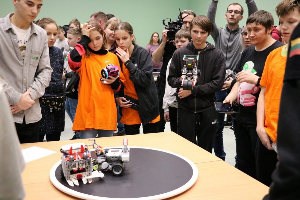 Aizvadīts 15. Latvijas robotikas čempionāta 5. Preiļu robotikas čempionāta posms