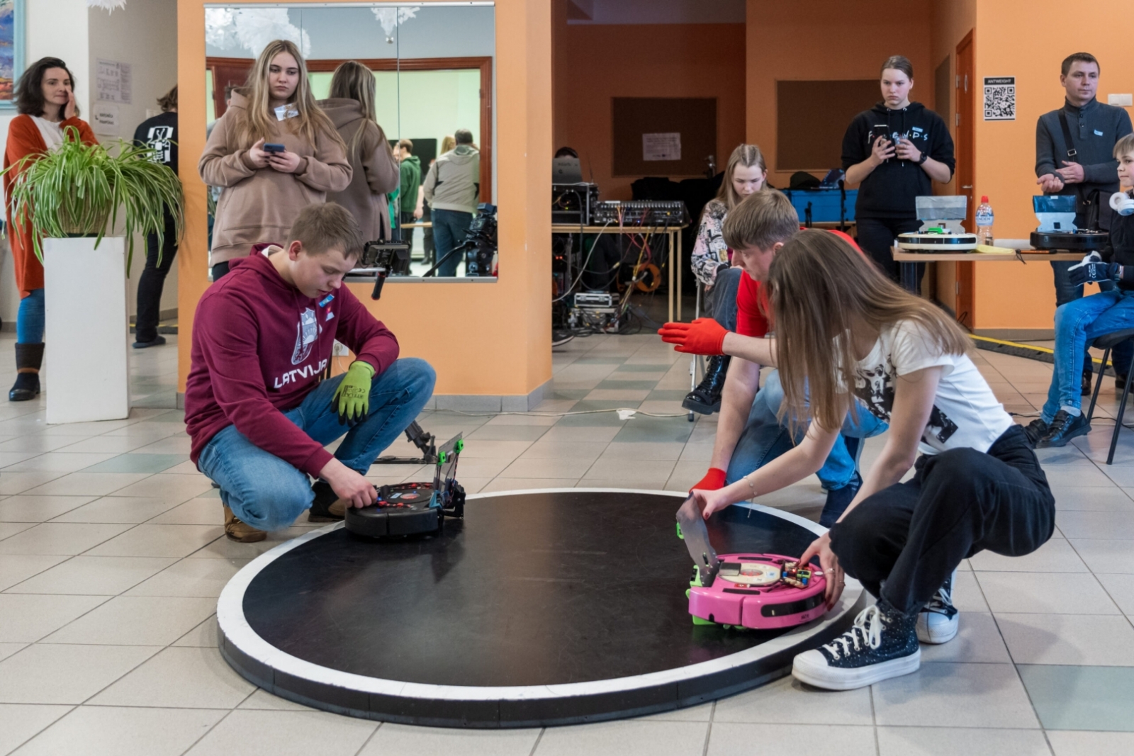 Aizvadīts 16. Latvijas robotikas čempionāta 6. Preiļu robotikas čempionāta posms