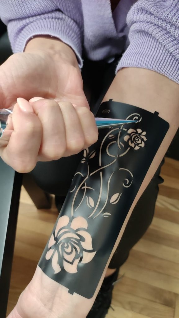 hennas meistarklase 