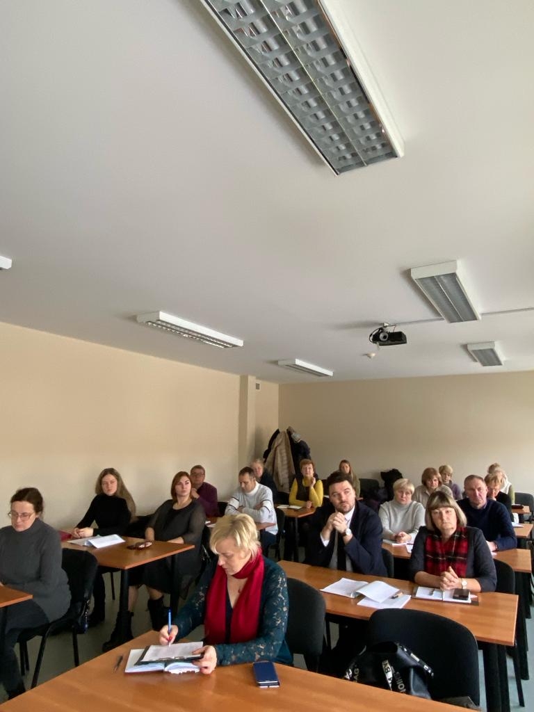 Preiļu novada iedzīvotāju konsultatīvo padomju pārstāvji pilnveido juridiskās zināšanas 