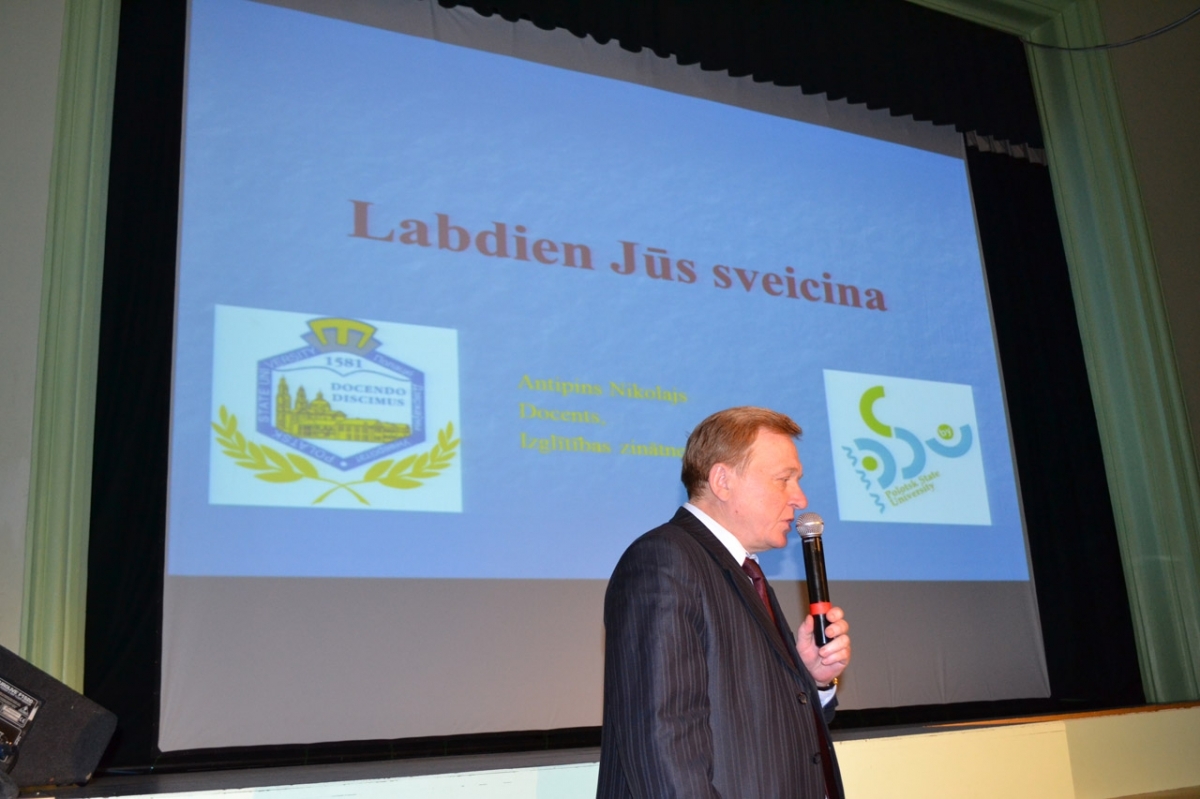 20150416_konference_16.jpg