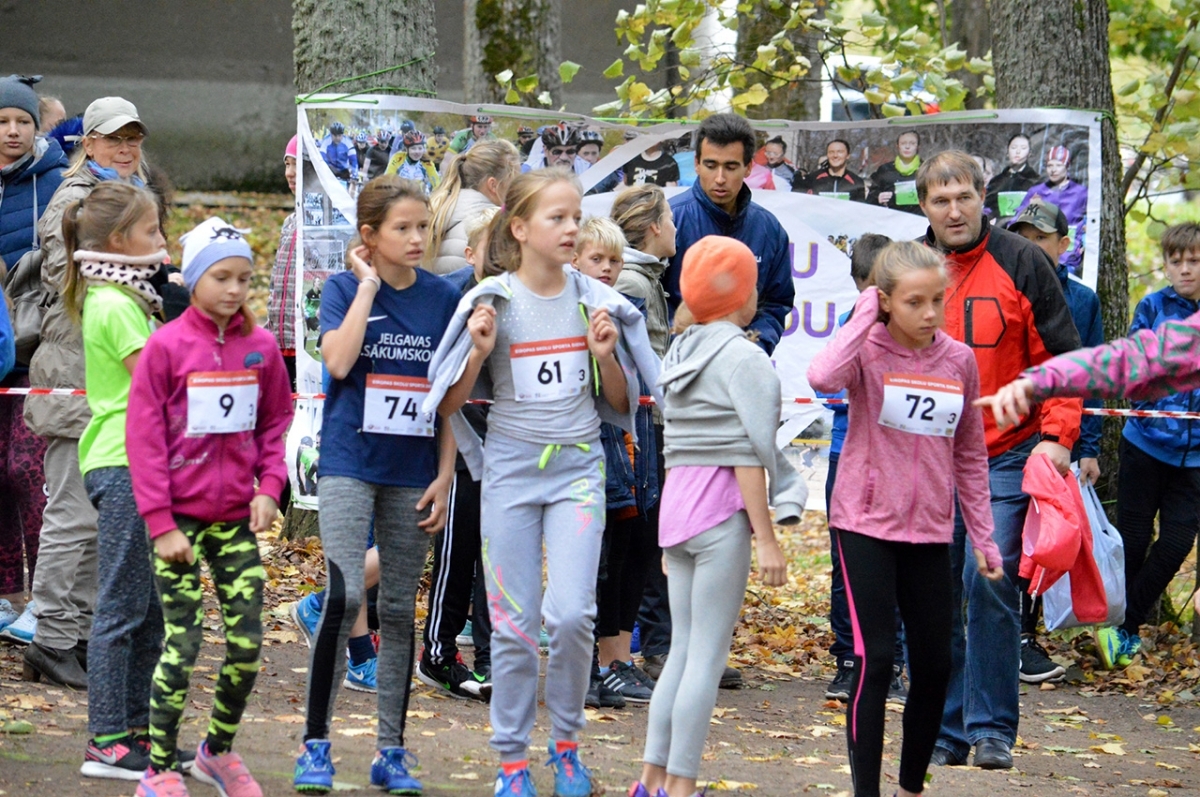 20180928_skolu_rudens_kross_004.jpg