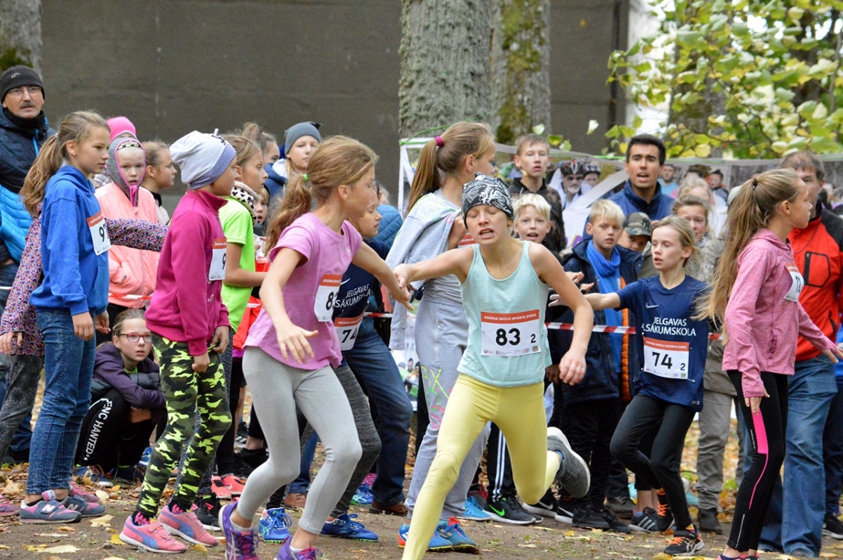 20180928_skolu_rudens_kross_006.jpg