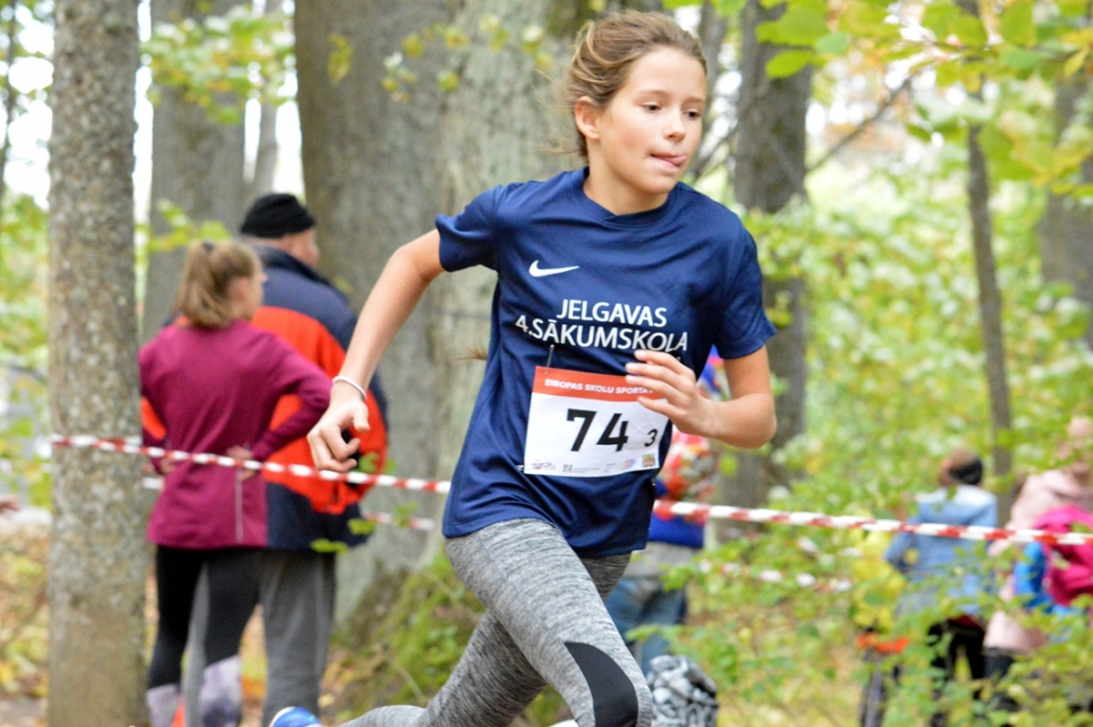 20180928_skolu_rudens_kross_008.jpg
