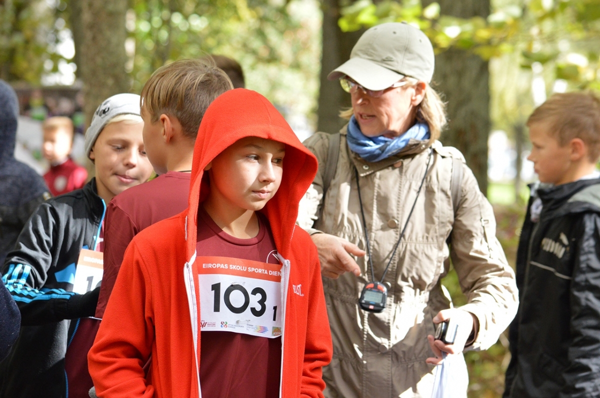 20180928_skolu_rudens_kross_026.jpg