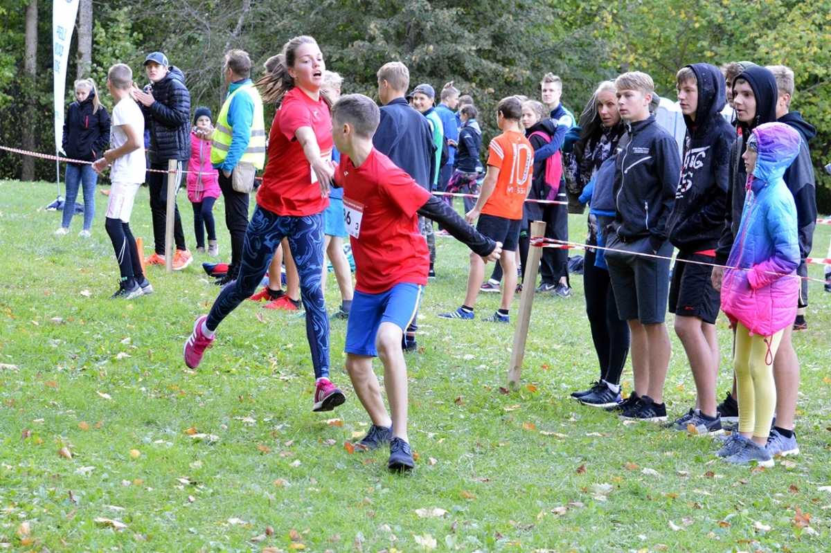 20180928_skolu_rudens_kross_054.jpg