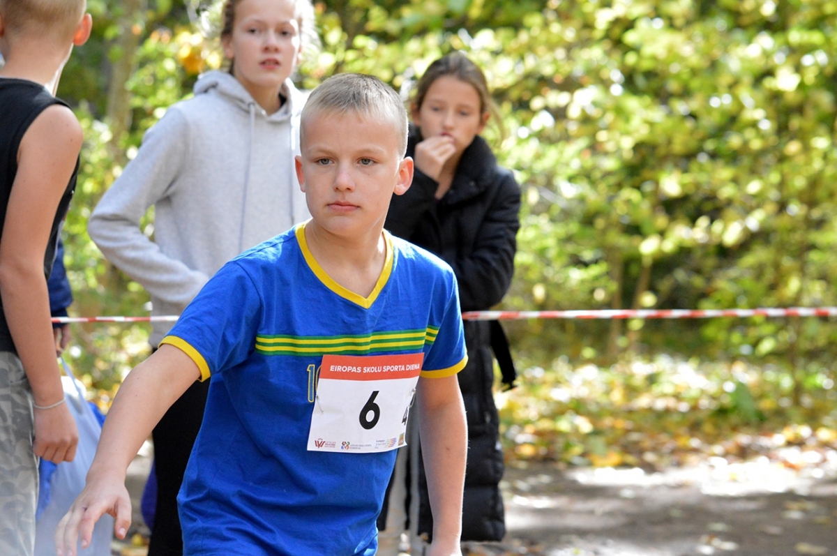 20180928_skolu_rudens_kross_063.jpg