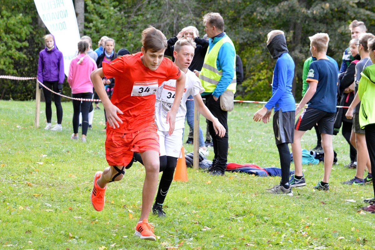 20180928_skolu_rudens_kross_065.jpg