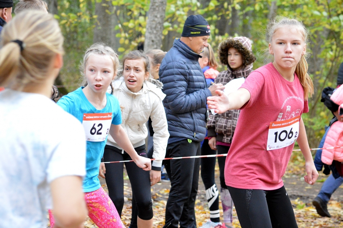 20180928_skolu_rudens_kross_095.jpg