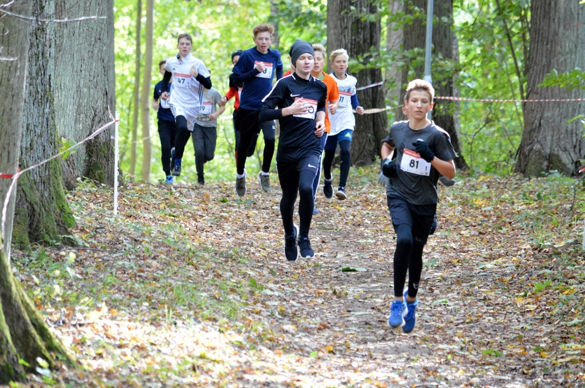 20180928_skolu_rudens_kross_126.jpg