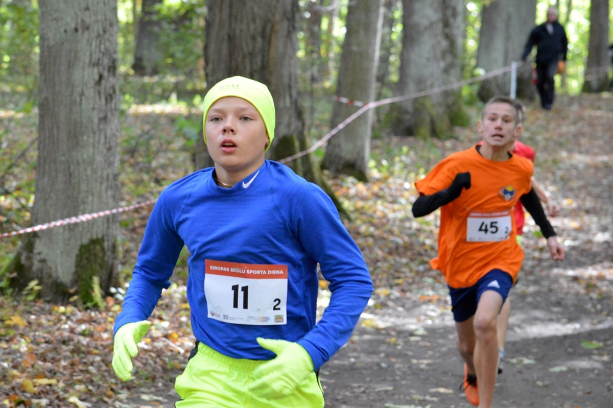 20180928_skolu_rudens_kross_133.jpg