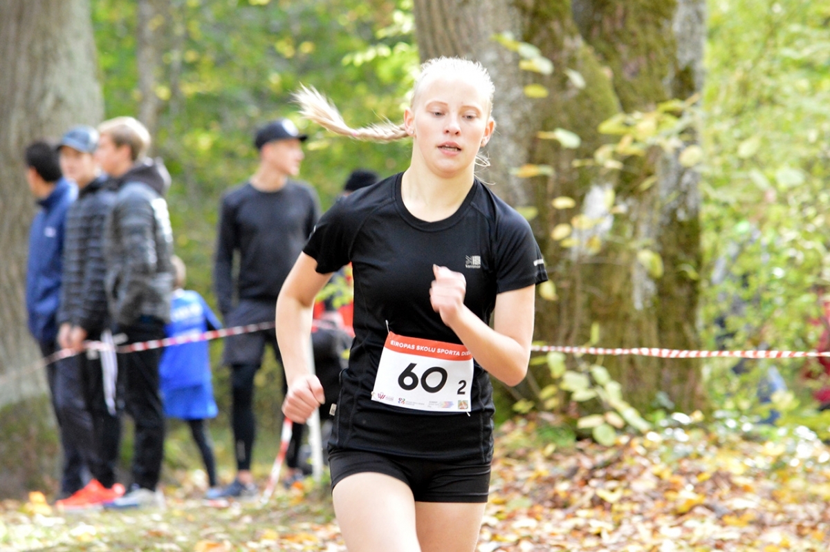 20180928_skolu_rudens_kross_205.jpg