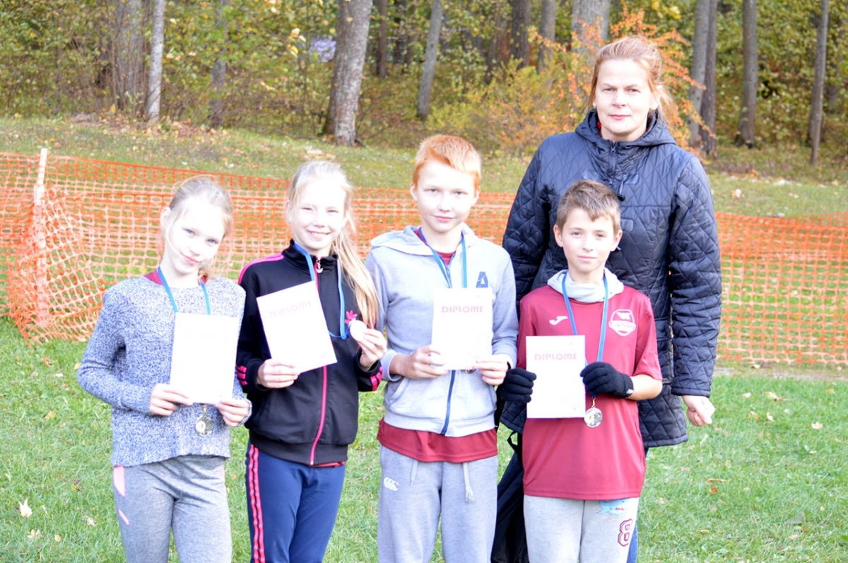 20180928_skolu_rudens_kross_235.jpg