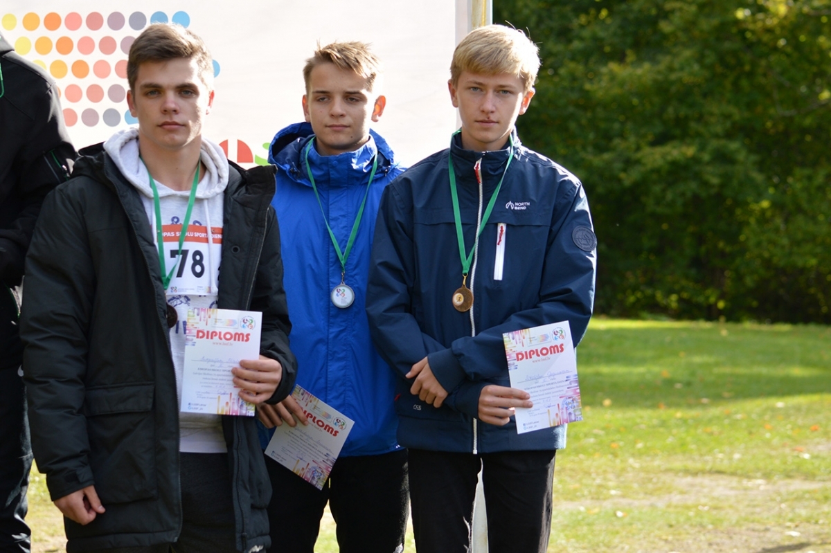 20180928_skolu_rudens_kross_284.jpg