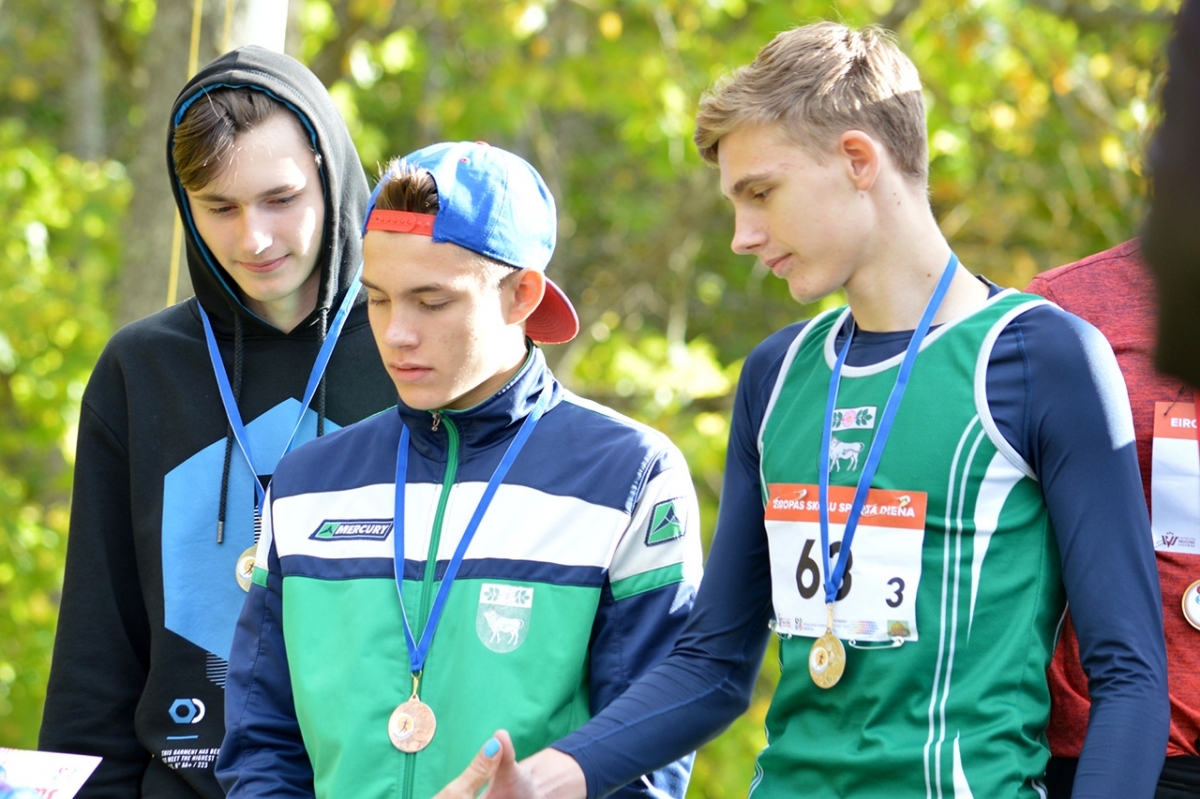 20180928_skolu_rudens_kross_294.jpg