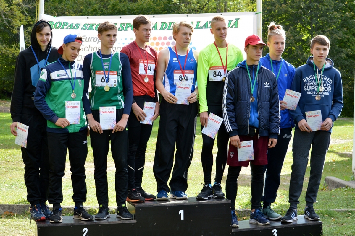 20180928_skolu_rudens_kross_296.jpg