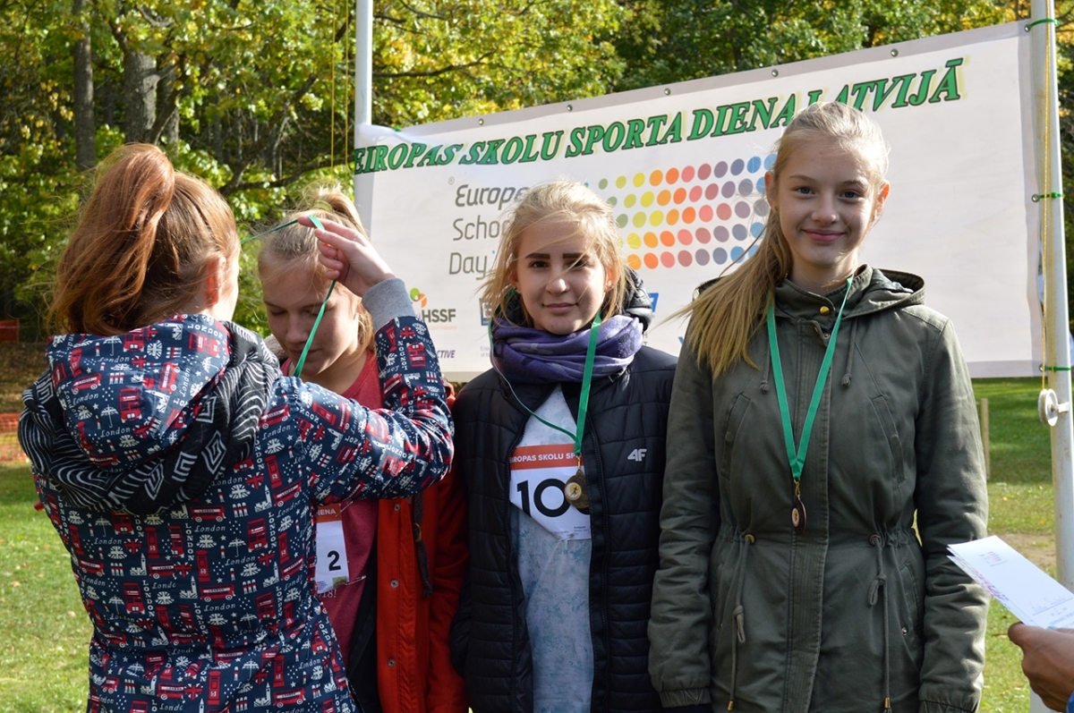 20180928_skolu_rudens_kross_300.jpg