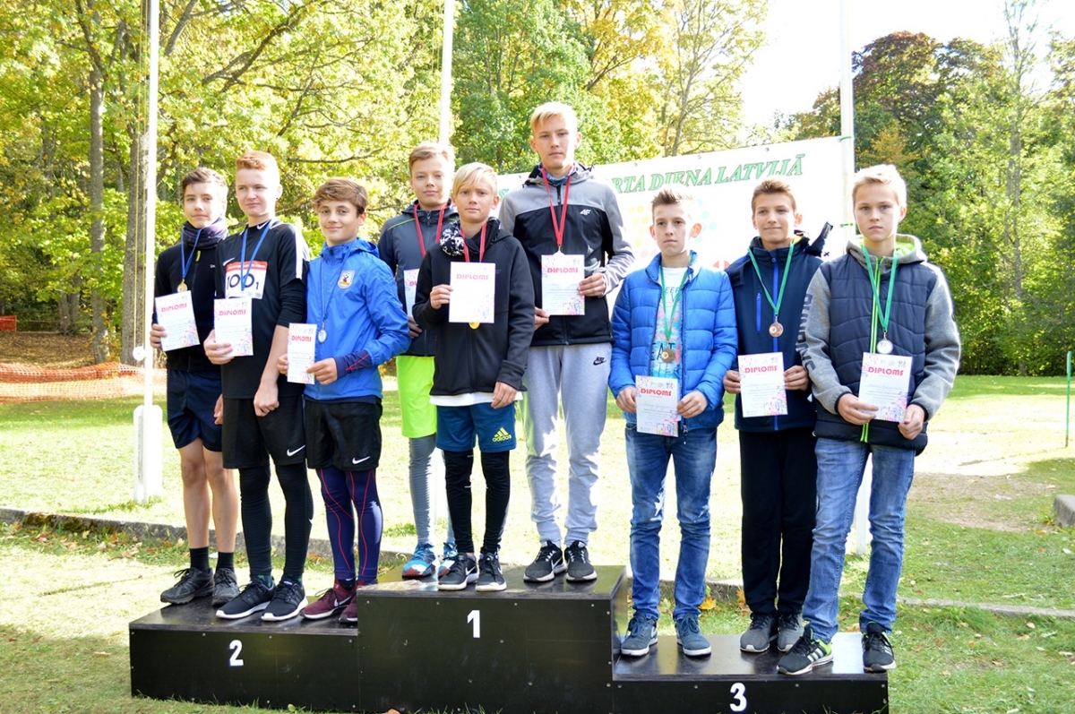 20180928_skolu_rudens_kross_306.jpg