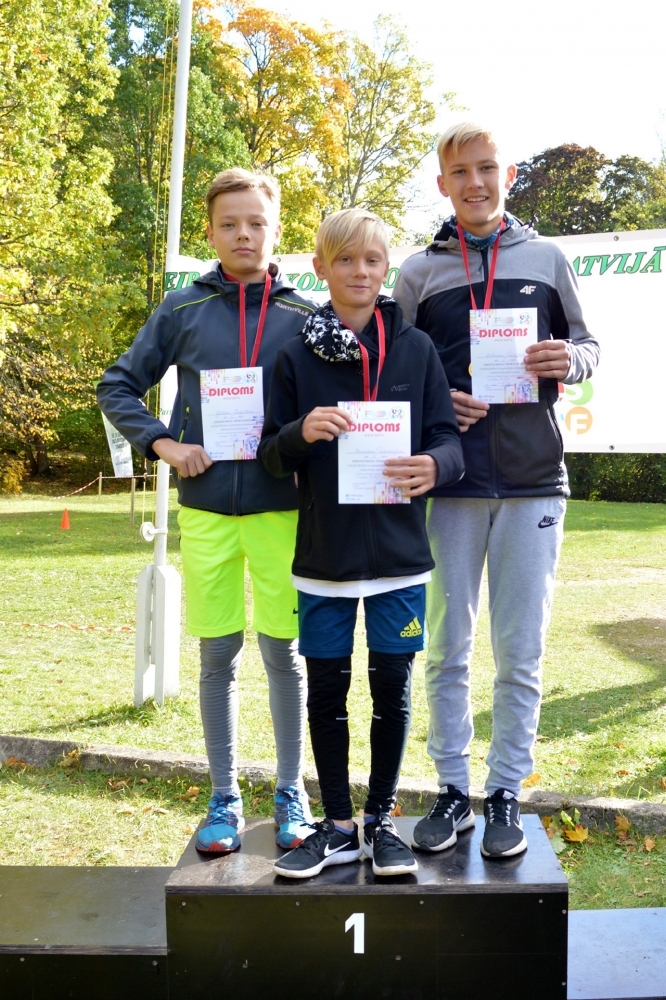 20180928_skolu_rudens_kross_307.jpg