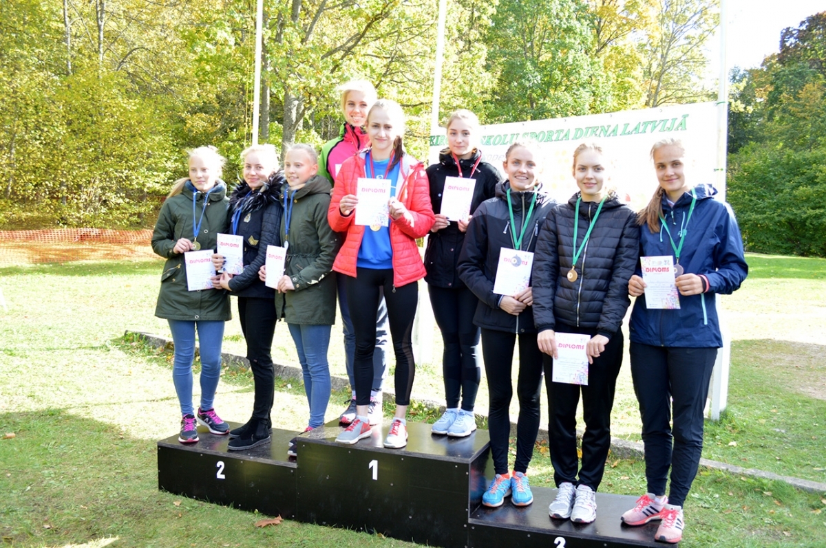 20180928_skolu_rudens_kross_317.jpg