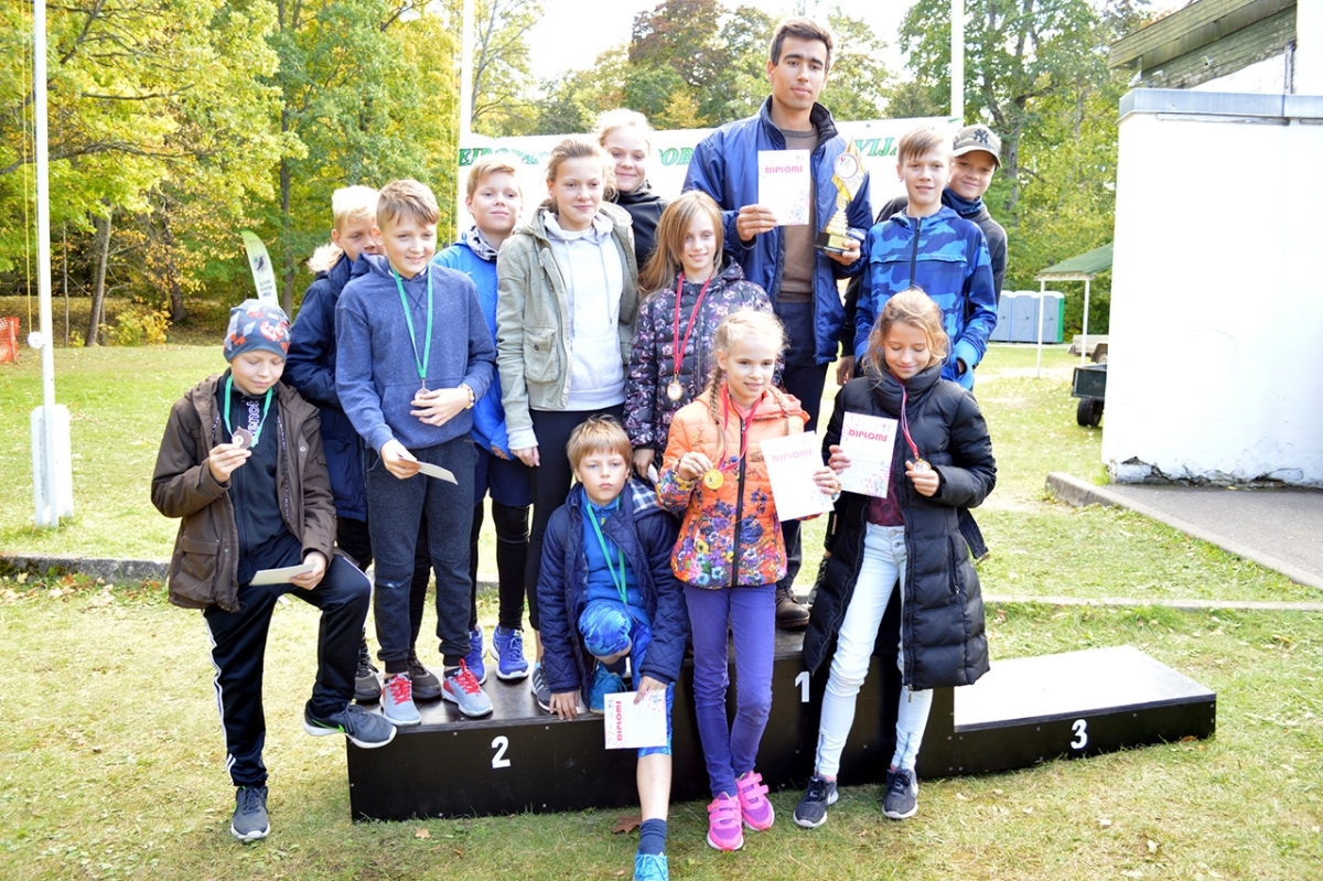 20180928_skolu_rudens_kross_329.jpg