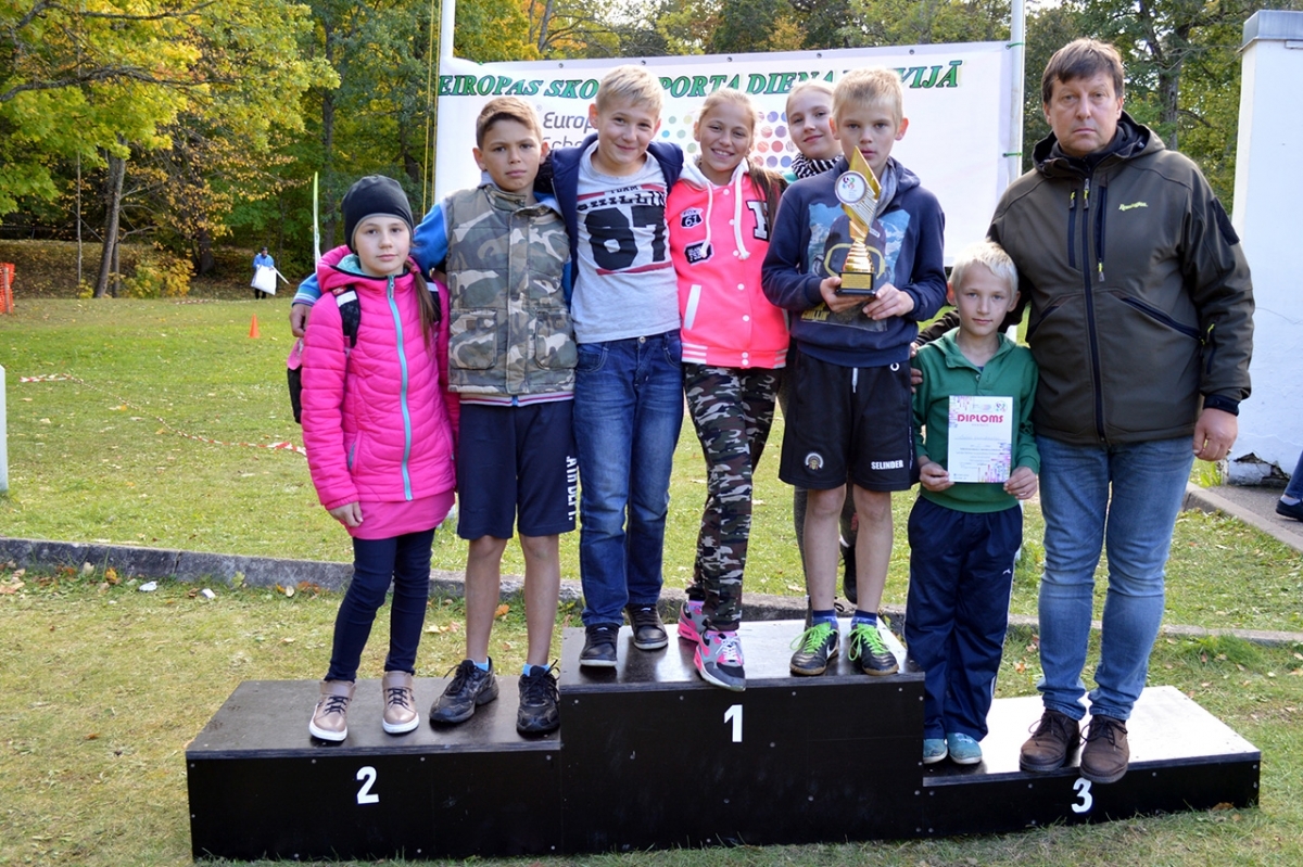 20180928_skolu_rudens_kross_335.jpg