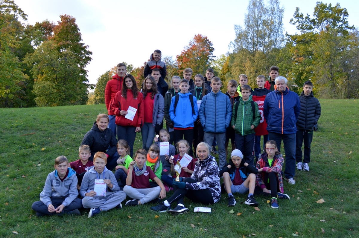 20180928_skolu_rudens_kross_343.jpg