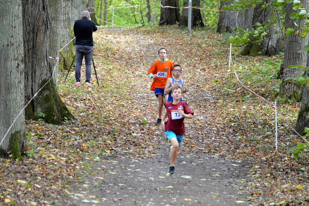 20180928_skolu_rudens_kross_348.jpg