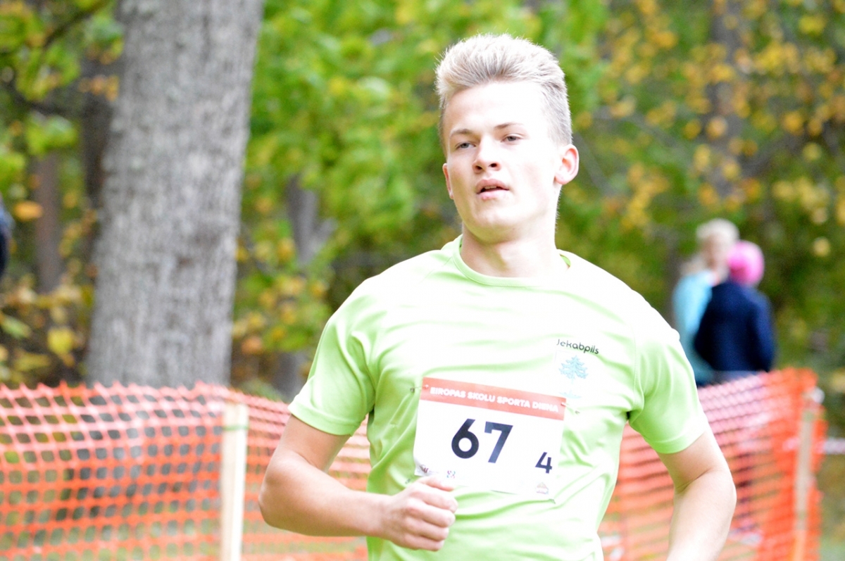 20180928_skolu_rudens_kross_379.jpg