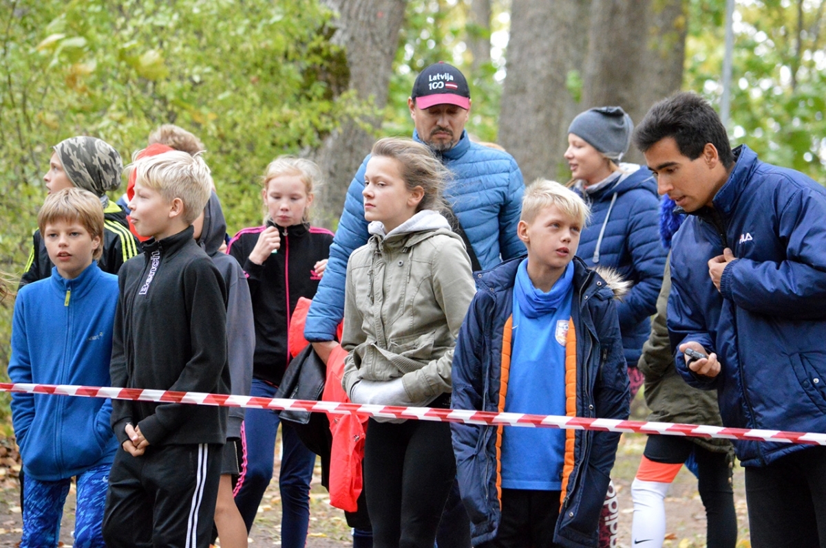 20180928_skolu_rudens_kross_382.jpg